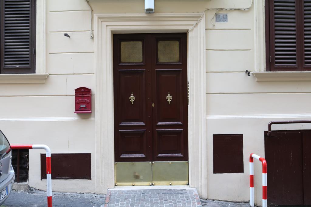 Gianicolo'S Hill Suite Apartment Roma Exterior foto